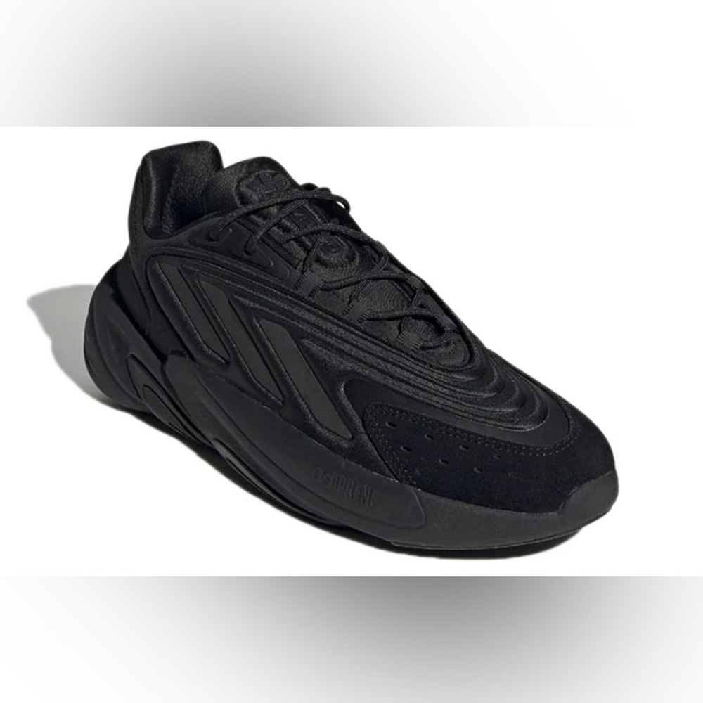 Black Adidas US 7 1/2 Male / Women 9